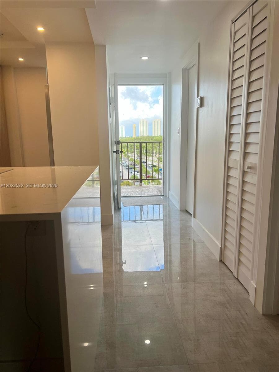 2903 N Miami Beach Blvd # 1003, North Miami Beach FL 33160 — 3