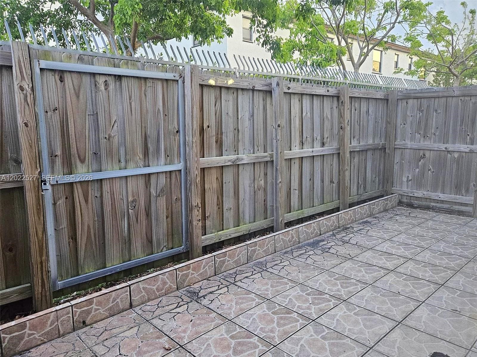 870 NE 212th Ter # 2, Miami FL 33179 — 25