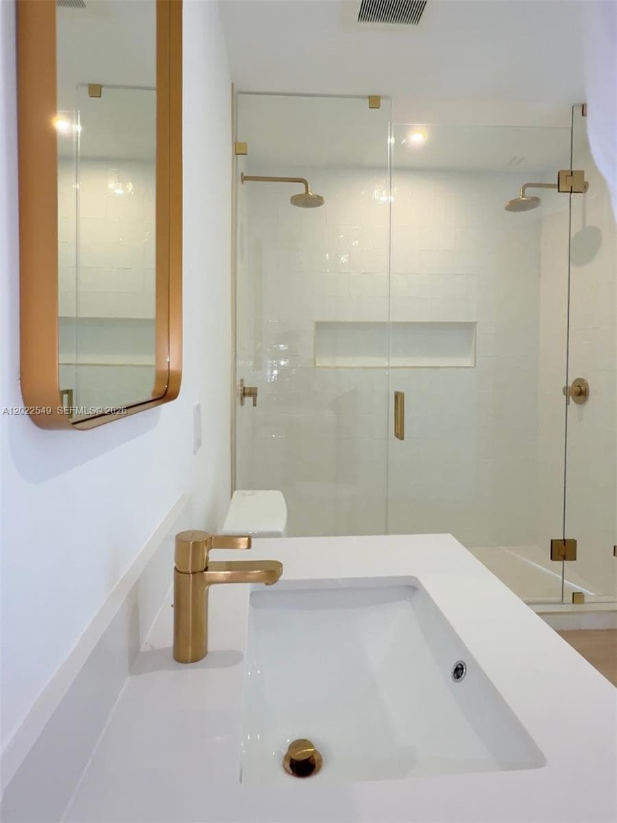 90 NE 32nd ST # 201, Miami FL 33145 — 7