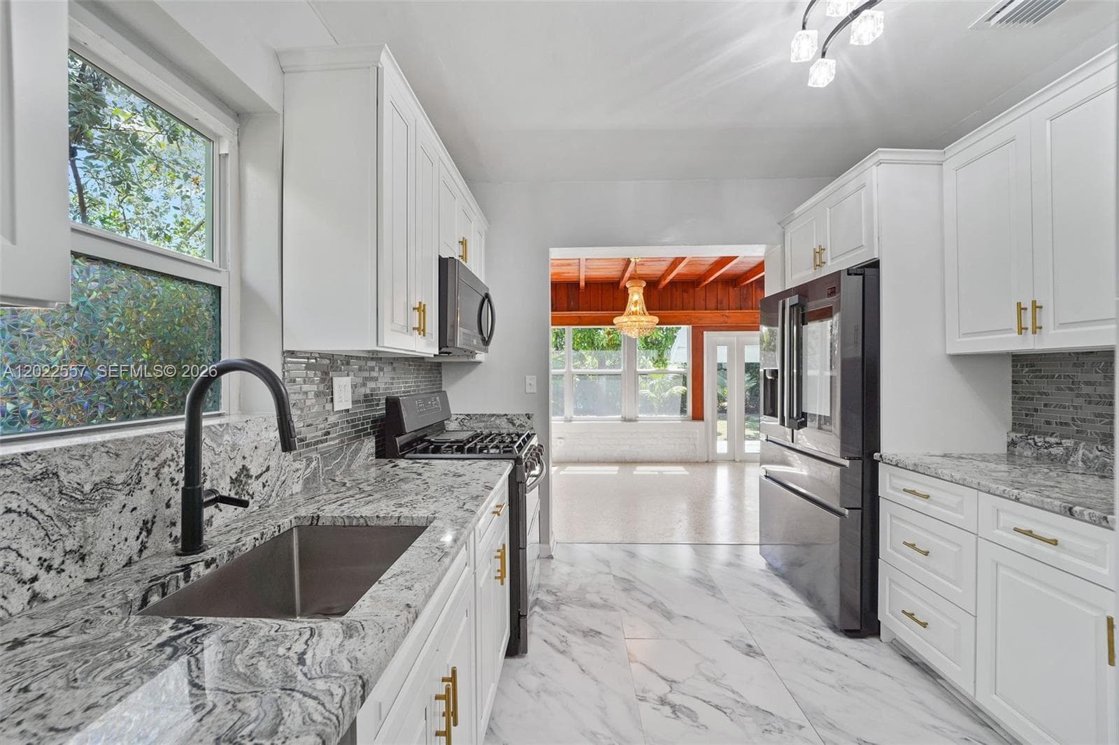 8927 Carlyle Ave, Surfside FL 33154 — 6