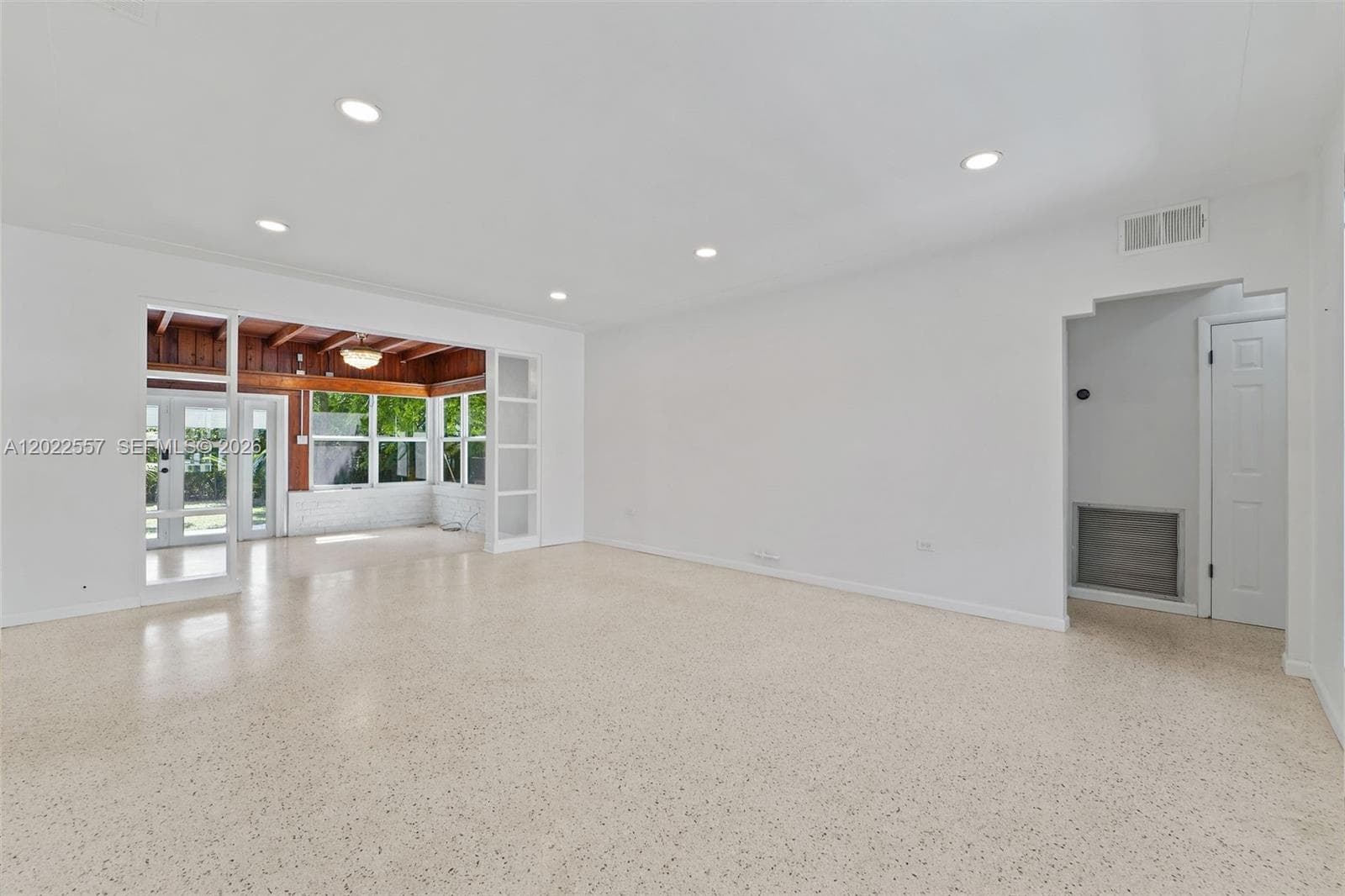 8927 Carlyle Ave, Surfside FL 33154 — 3