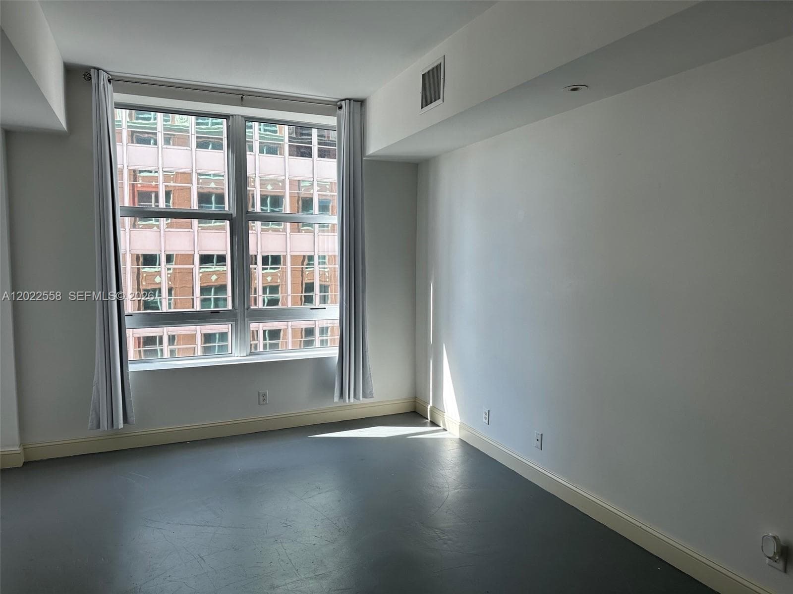 111 E Flagler # 702, Miami FL 33131 — 5