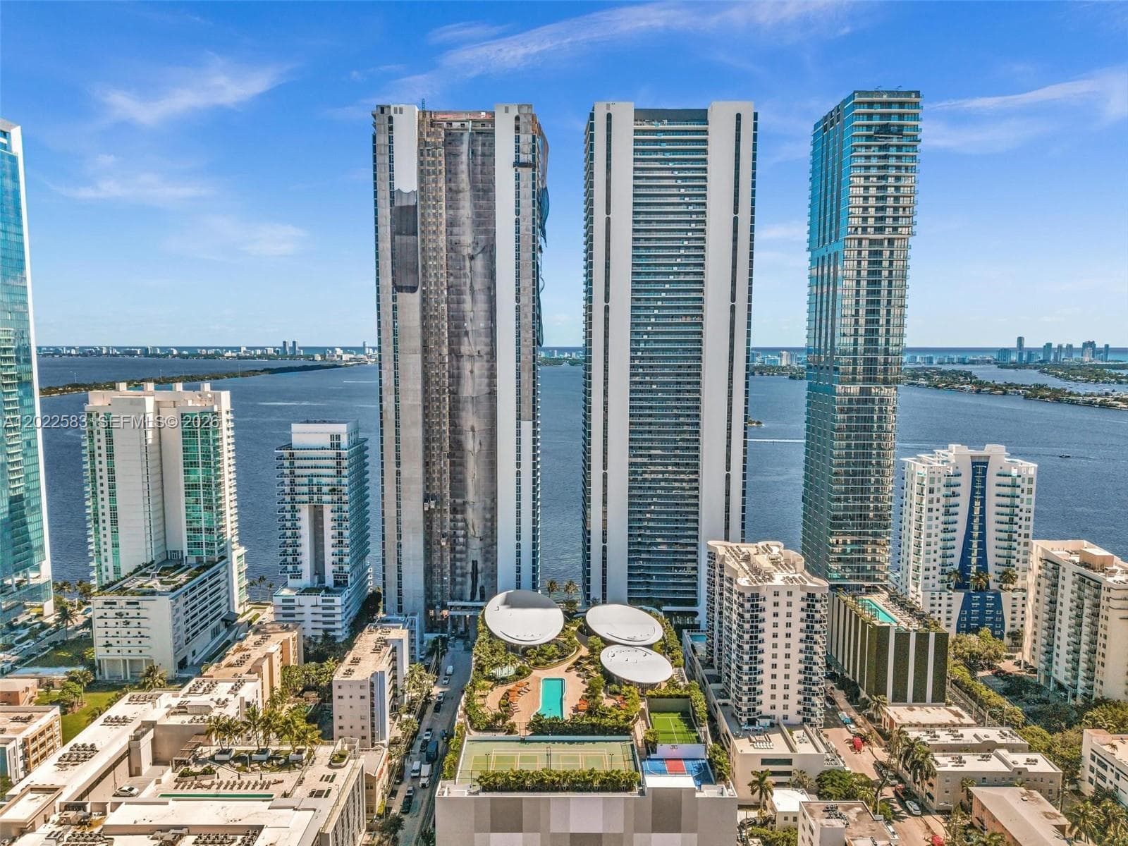 700 NE 24th st # 5404, Miami FL 33137 — 72