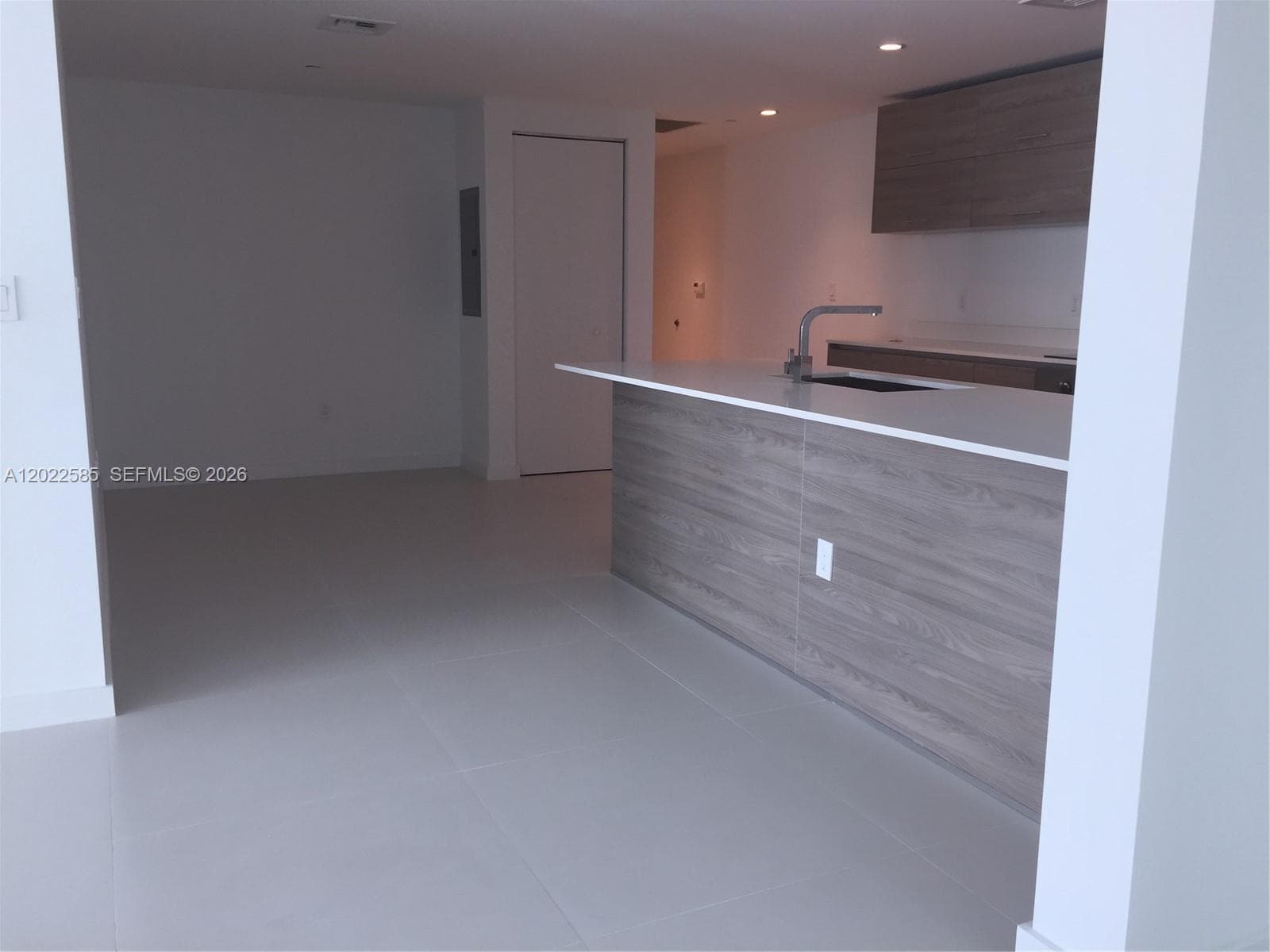 1300 S Miami # 1910, Miami FL 33130 — 5