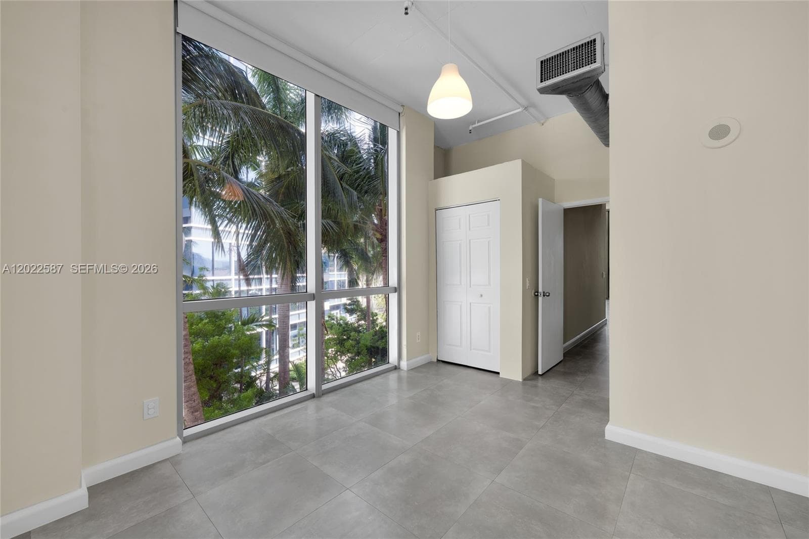 3029 NE 188th St # 301, Aventura FL 33180 — 16