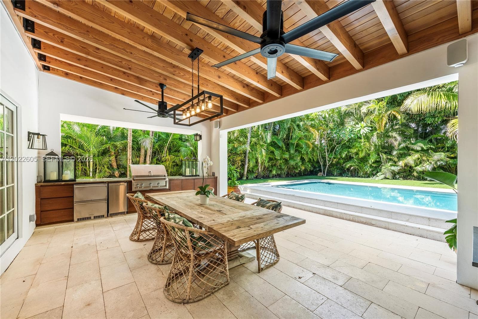5236 Pine Tree Dr, Miami Beach FL 33140 — 2
