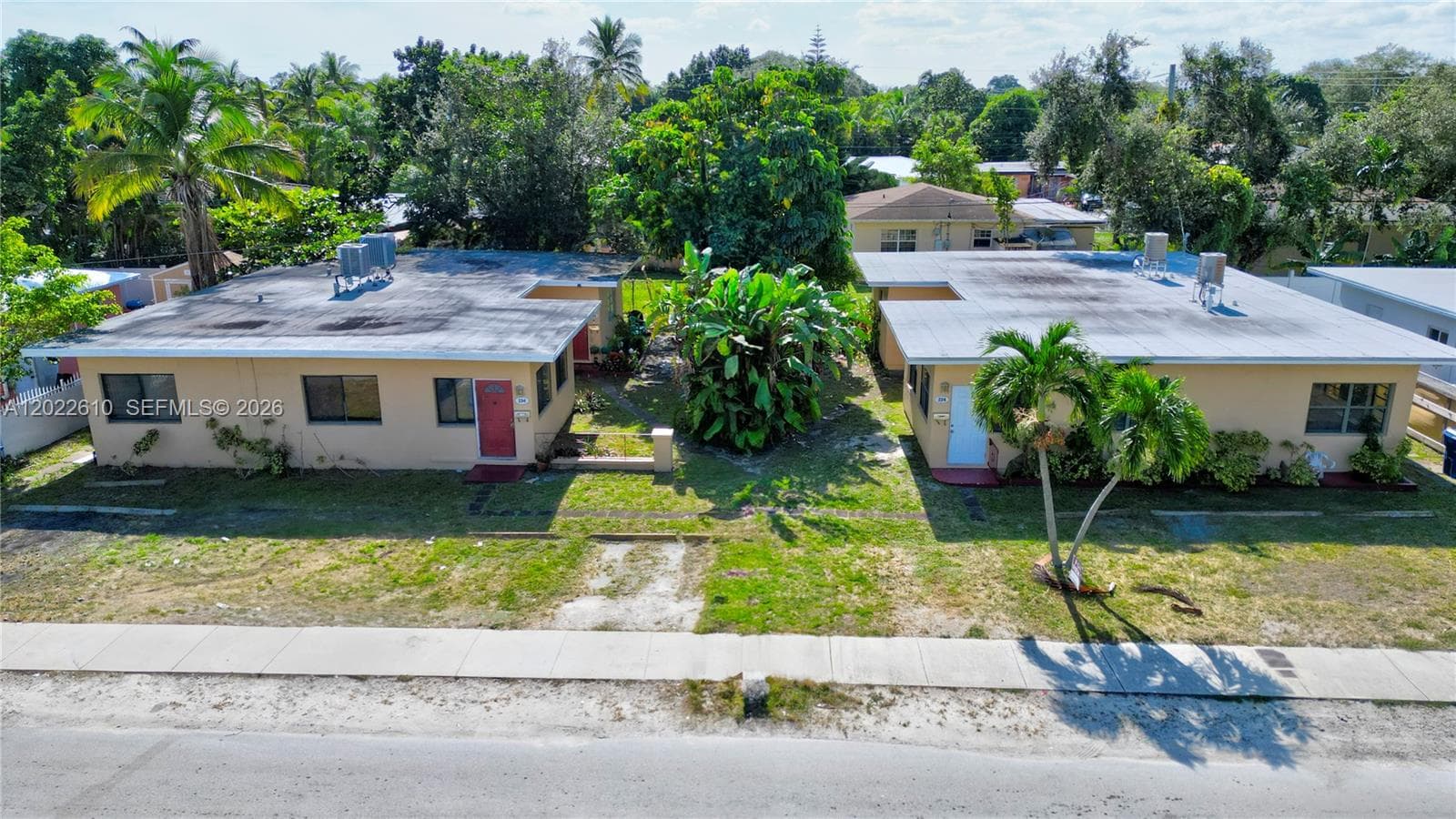224 NE 111th St, Miami FL 33161 — 16