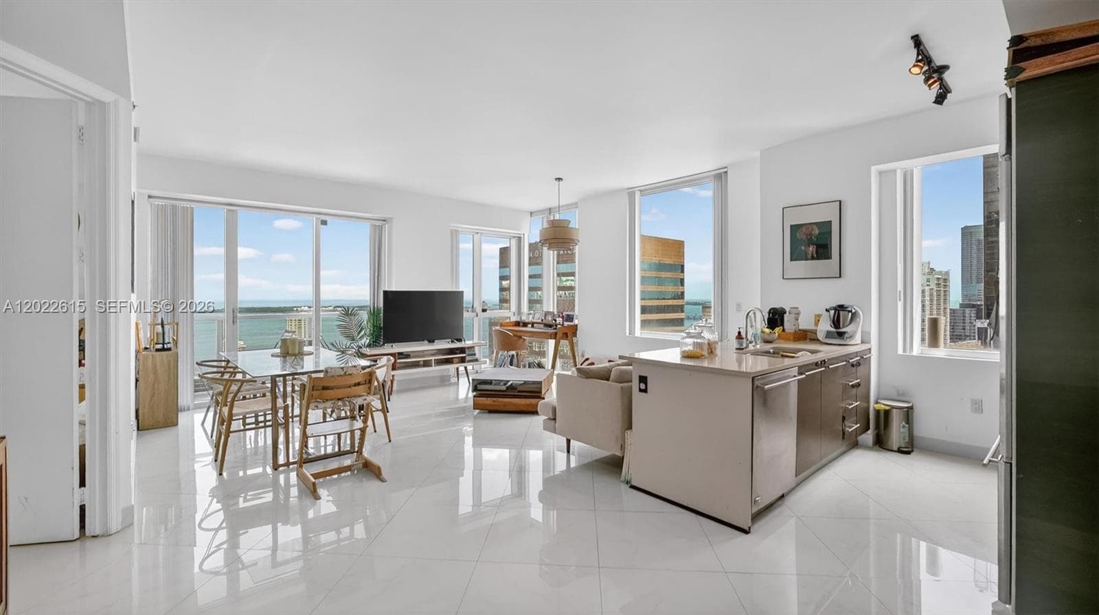 500 Brickell Ave # 4102, Miami FL 33131 — 2