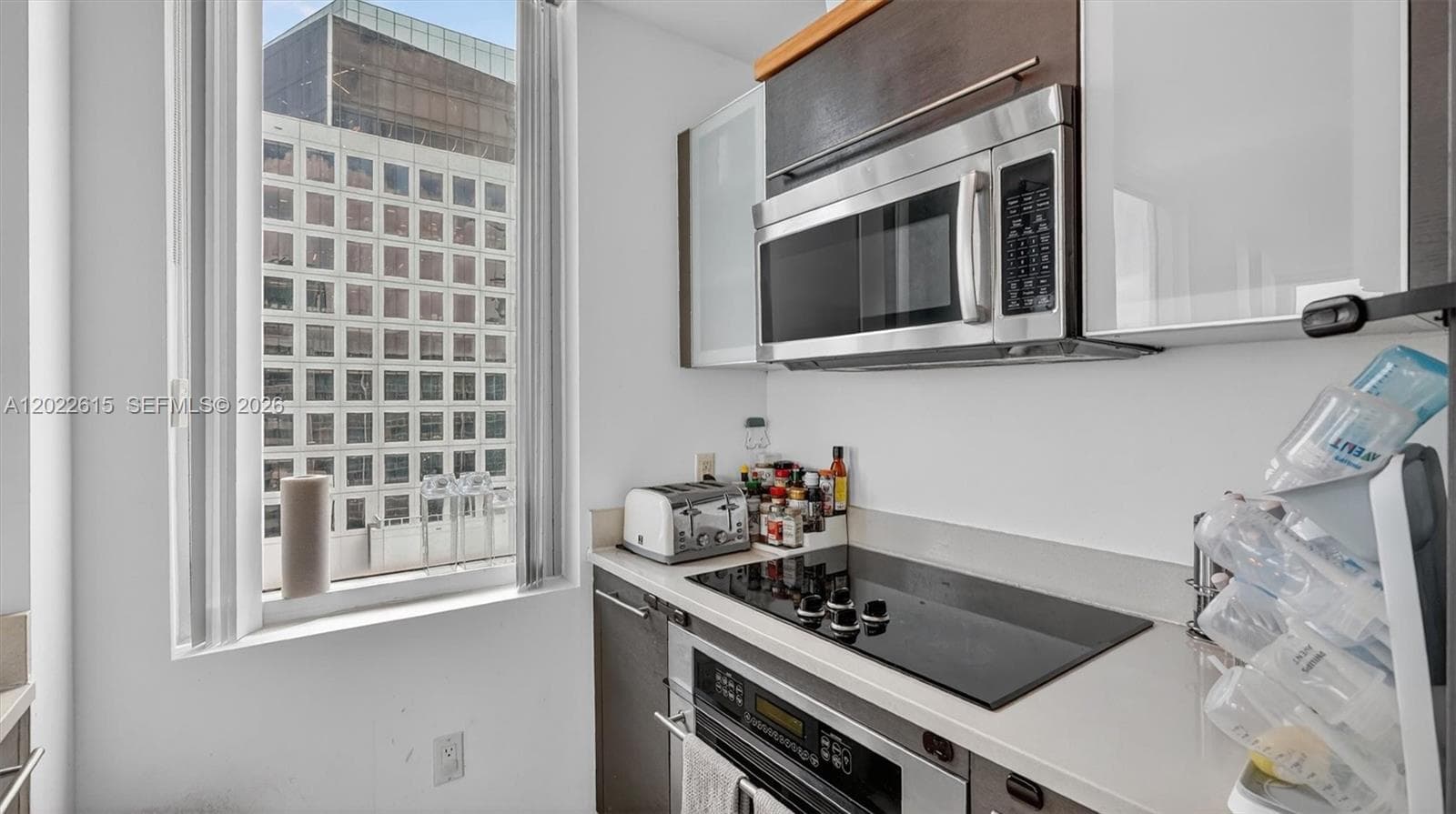 500 Brickell Ave # 4102, Miami FL 33131 — 13