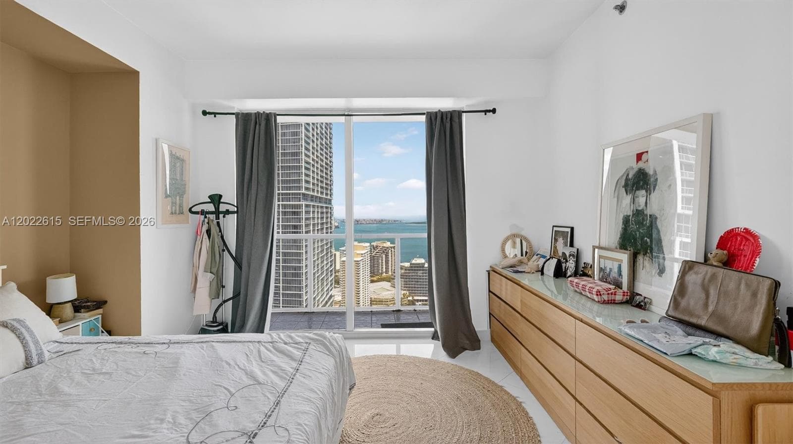 500 Brickell Ave # 4102, Miami FL 33131 — 17