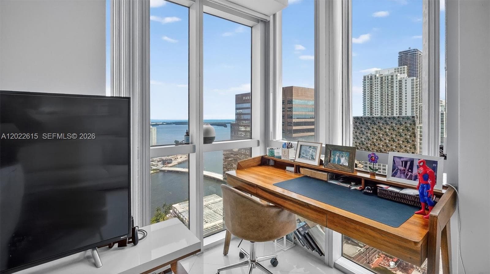 500 Brickell Ave # 4102, Miami FL 33131 — 7