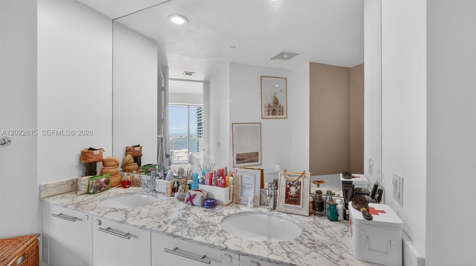 500 Brickell Ave # 4102, Miami FL 33131 — 20