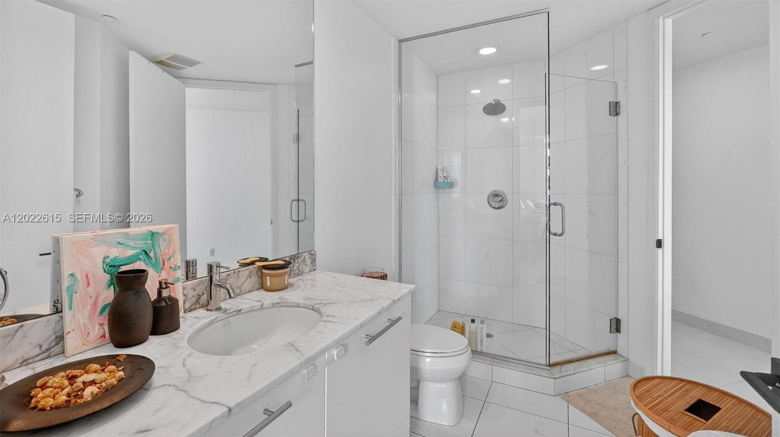 500 Brickell Ave # 4102, Miami FL 33131 — 30