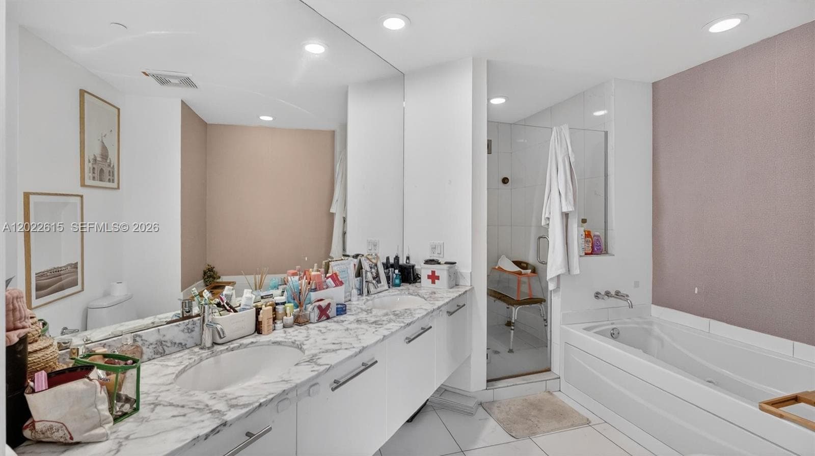 500 Brickell Ave # 4102, Miami FL 33131 — 19