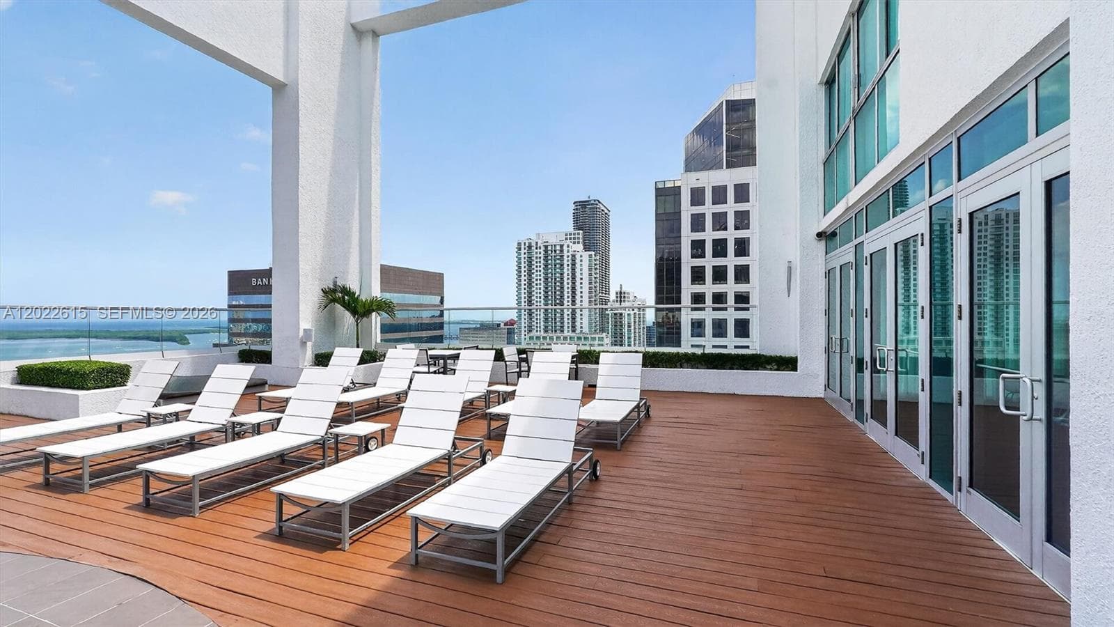 500 Brickell Ave # 4102, Miami FL 33131 — 40