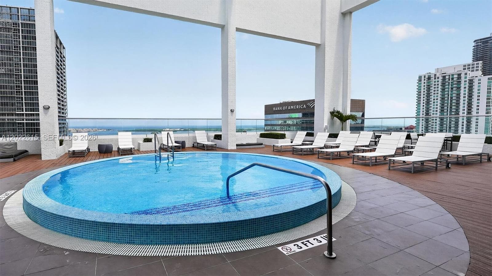 500 Brickell Ave # 4102, Miami FL 33131 — 39