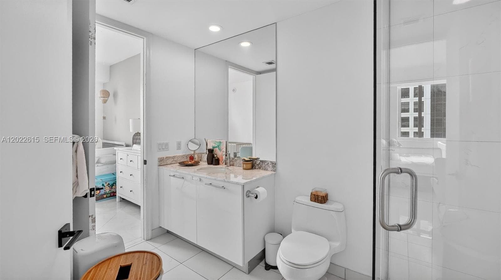 500 Brickell Ave # 4102, Miami FL 33131 — 29