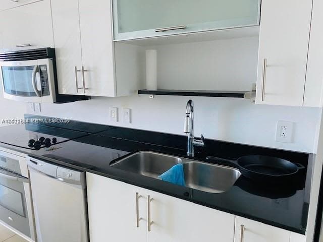 60 SW 13th St # 3622, Miami FL 33130 — 4