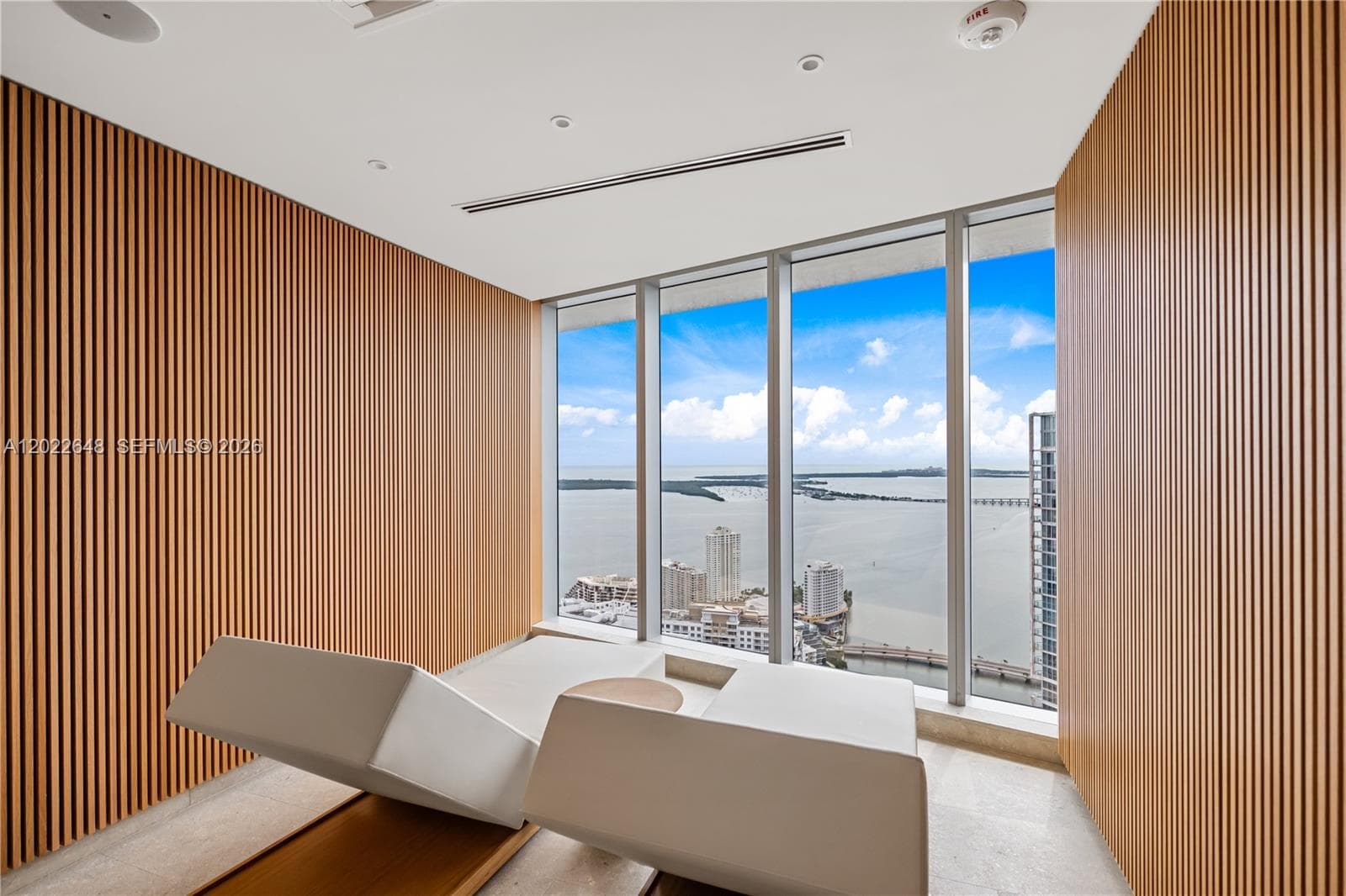 300 Biscayne Blvd Way # 3604, Miami FL 33131 — 62
