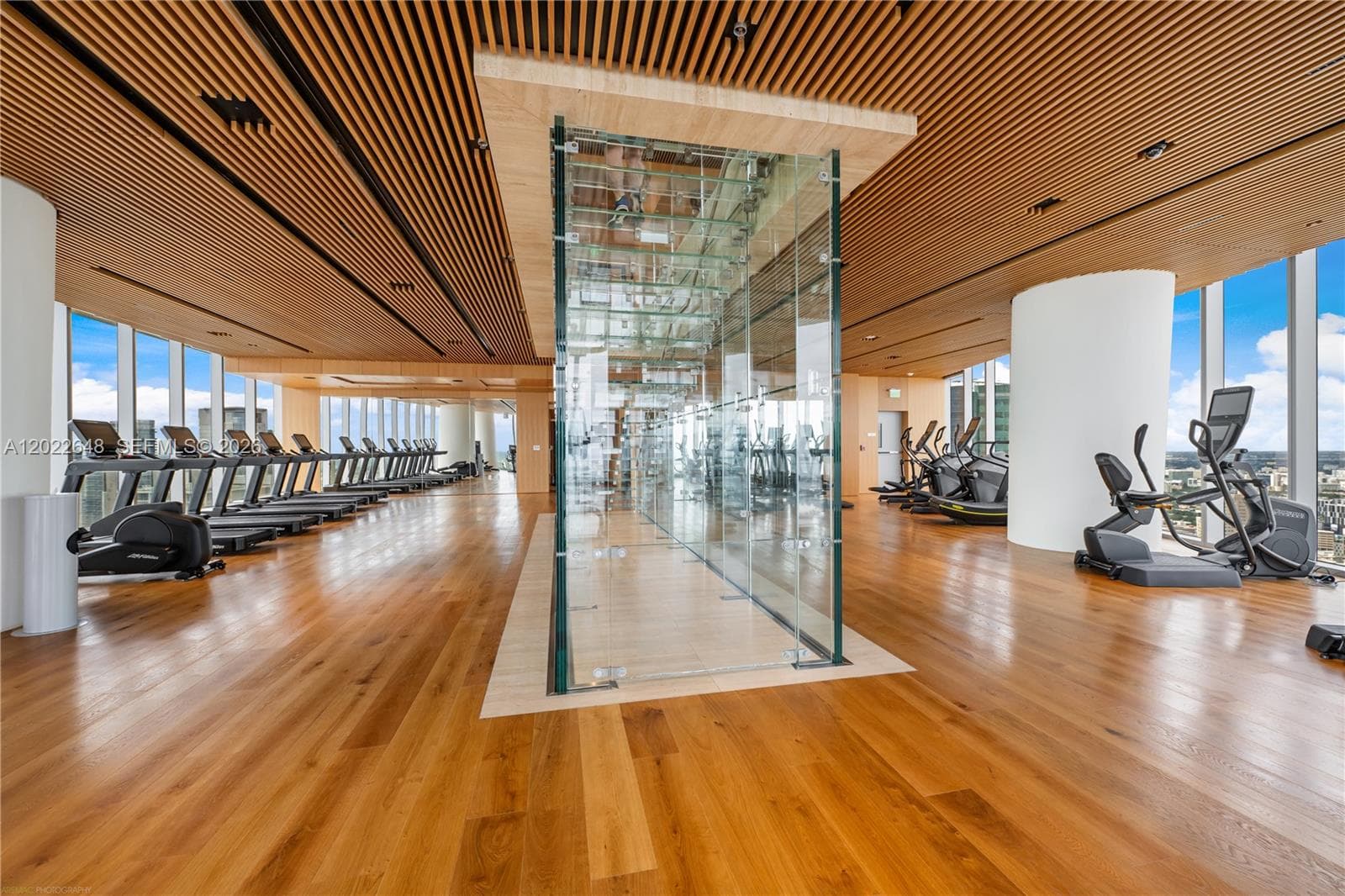 300 Biscayne Blvd Way # 3604, Miami FL 33131 — 52