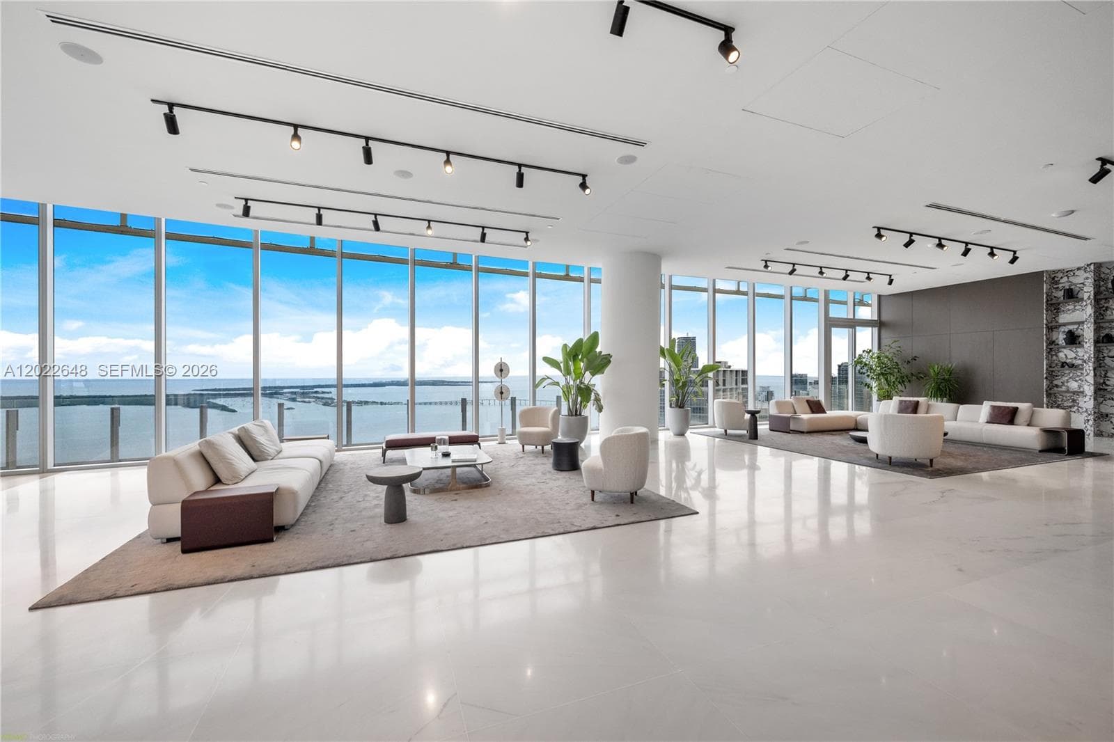 300 Biscayne Blvd Way # 3604, Miami FL 33131 — 56