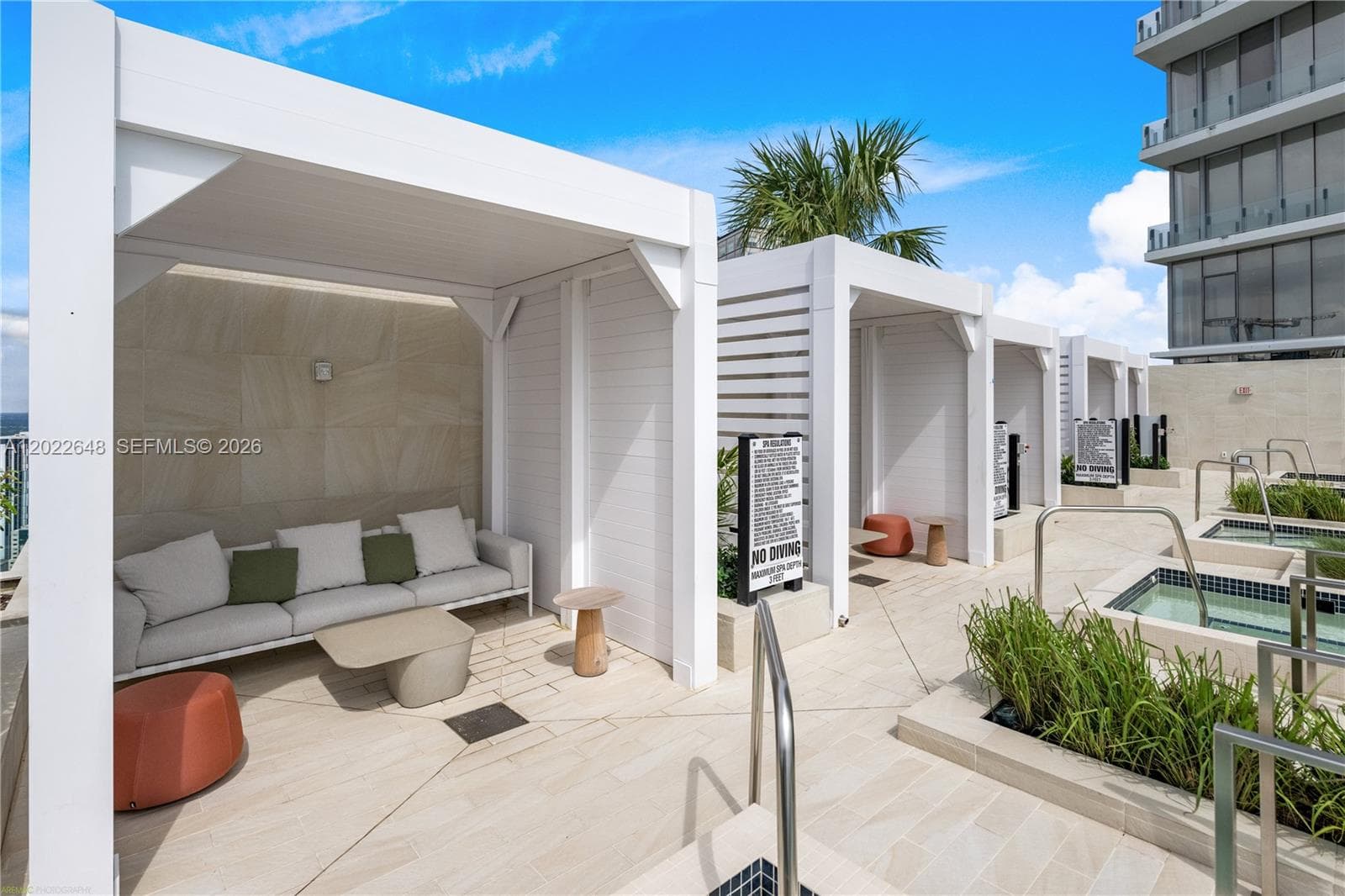 300 Biscayne Blvd Way # 3604, Miami FL 33131 — 65