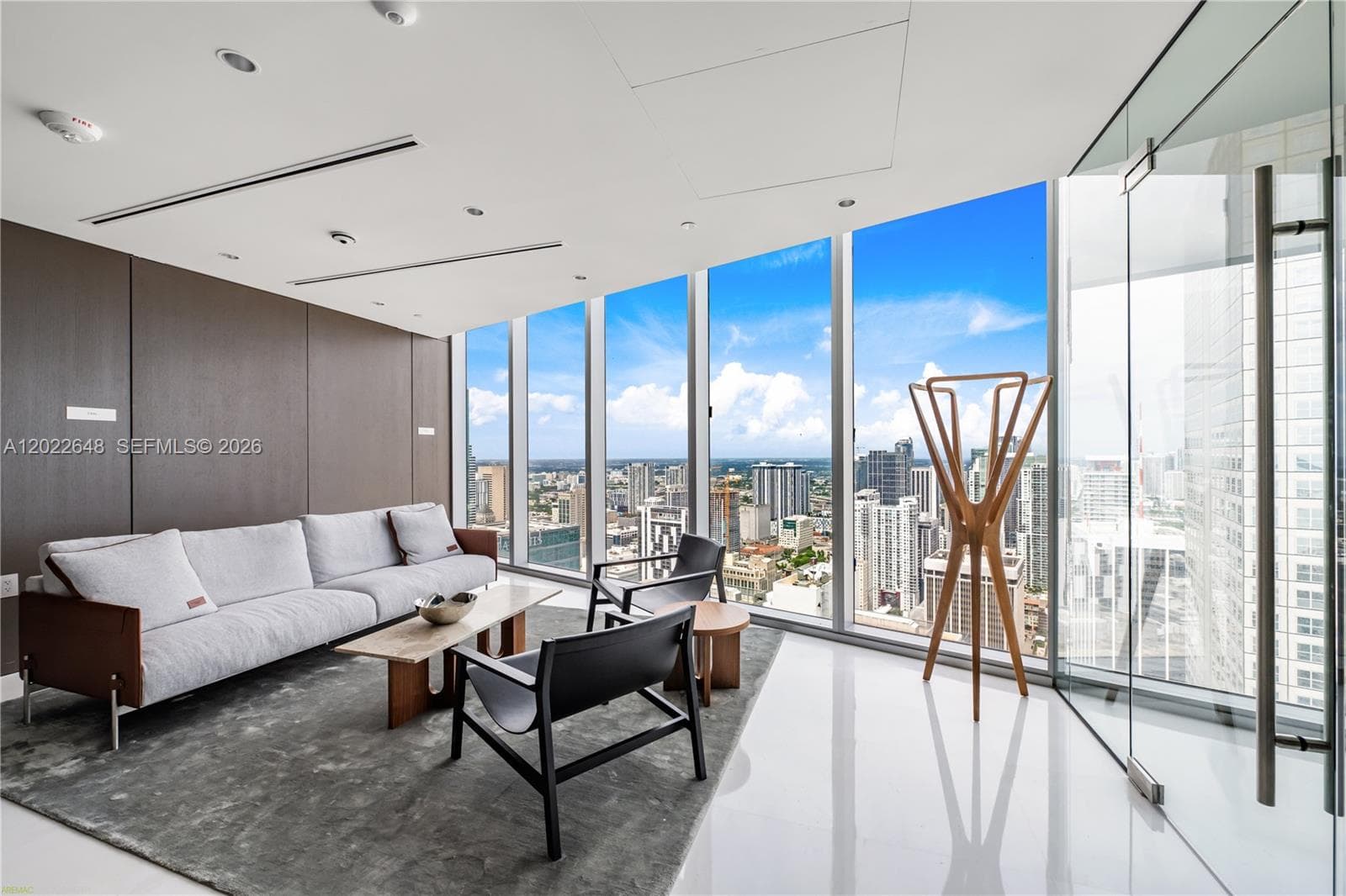 300 Biscayne Blvd Way # 3604, Miami FL 33131 — 49