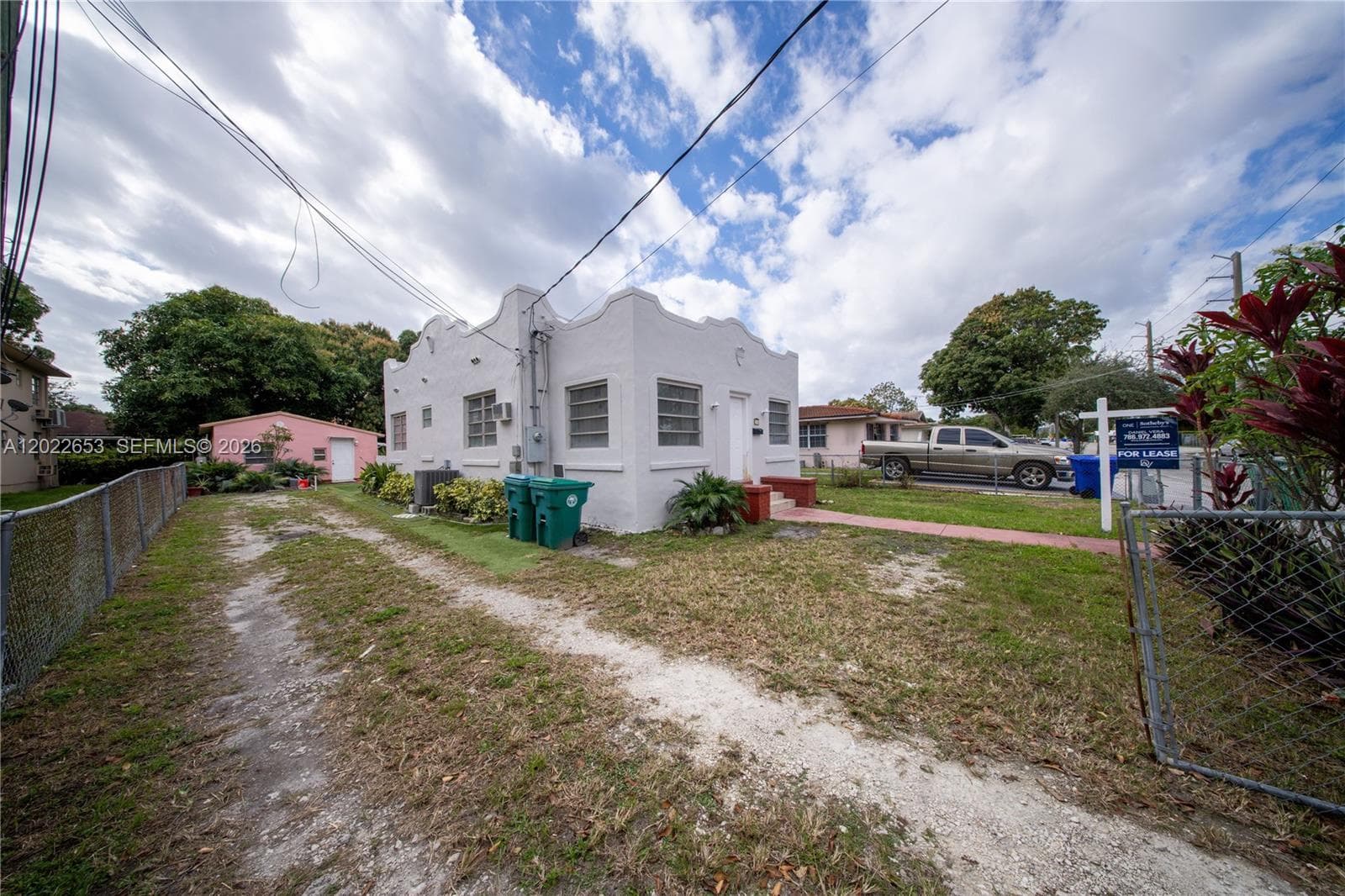 2744 SW 16th Ter, Miami FL 33145 — 19