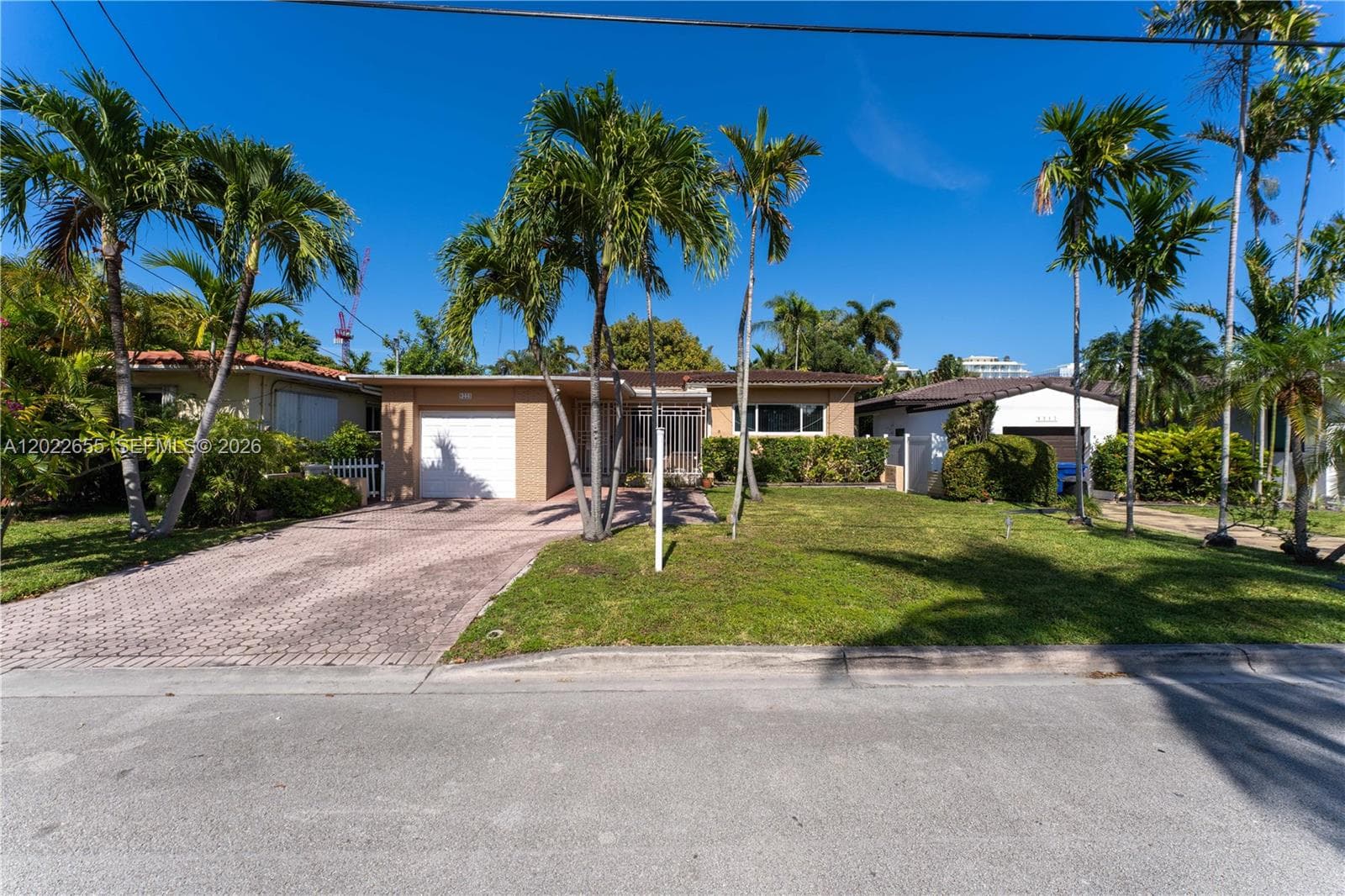 9225 Byron Ave, Surfside FL 33154 — 1