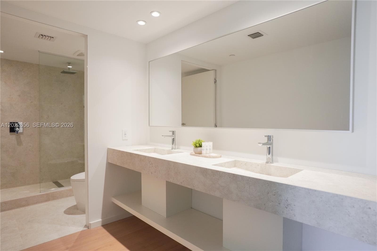10250 Collins Avenue # 412, Bal Harbour FL 33154 — 16