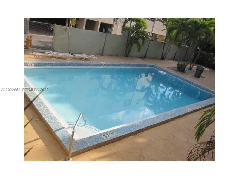 399 NW 72nd Ave # 211, Miami FL 33126 — 2