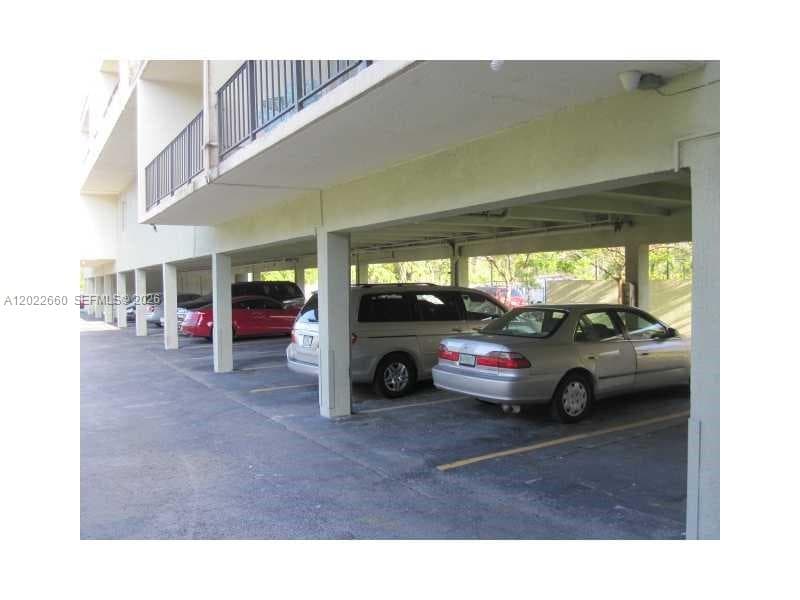 399 NW 72nd Ave # 211, Miami FL 33126 — 3