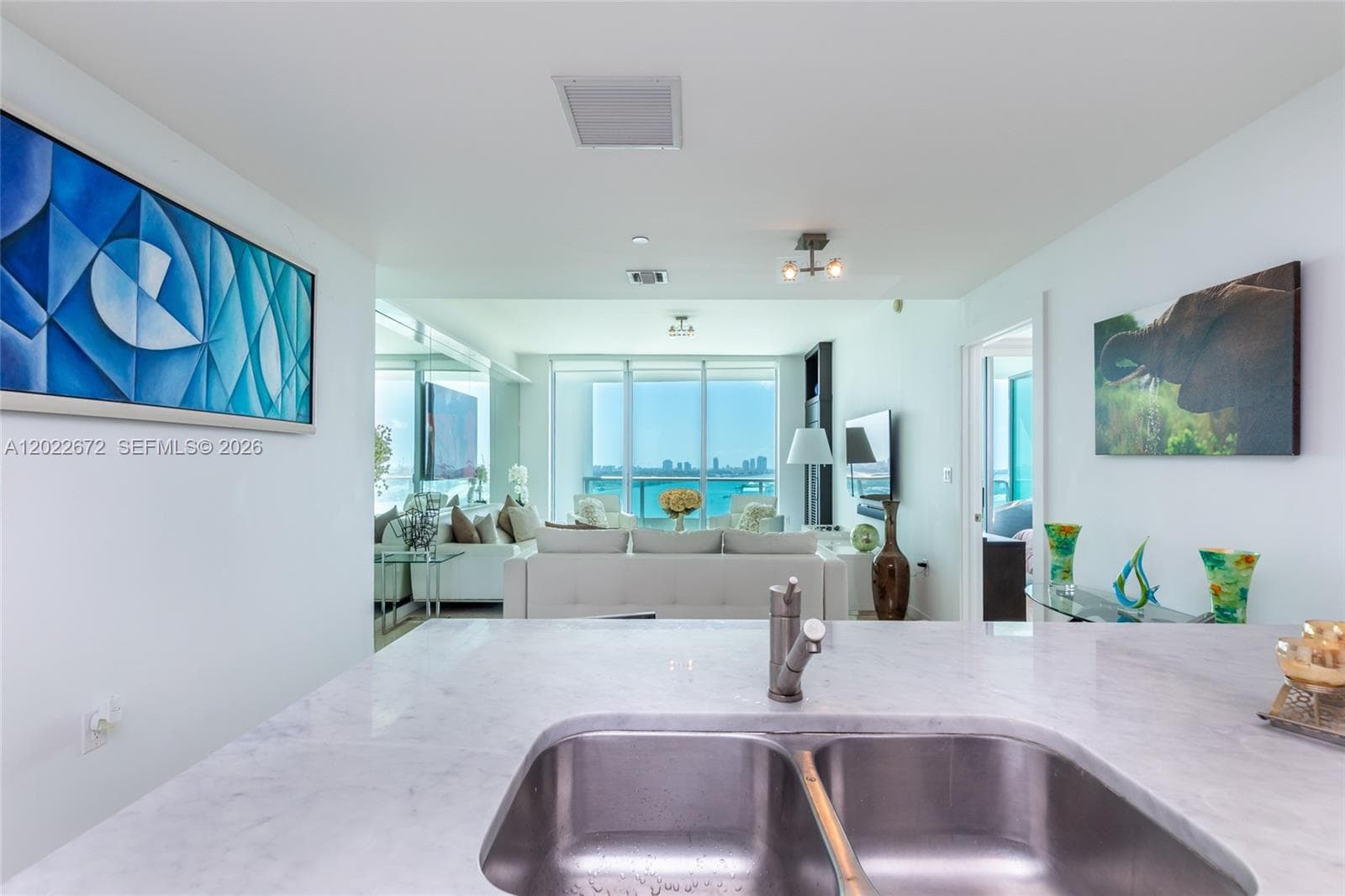 900 Biscayne Blvd # 2002, Miami FL 33132 — 3