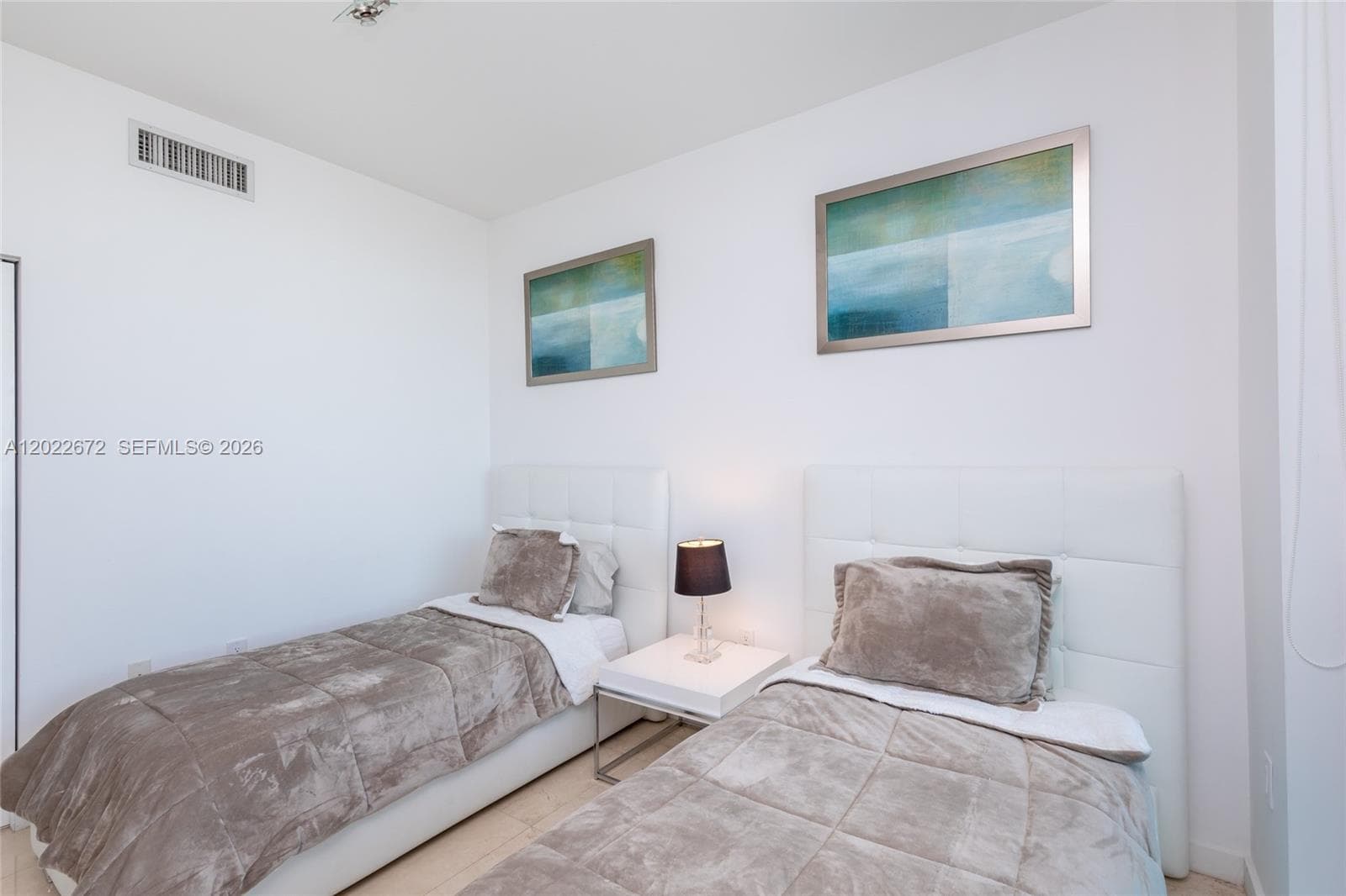 900 Biscayne Blvd # 2002, Miami FL 33132 — 20