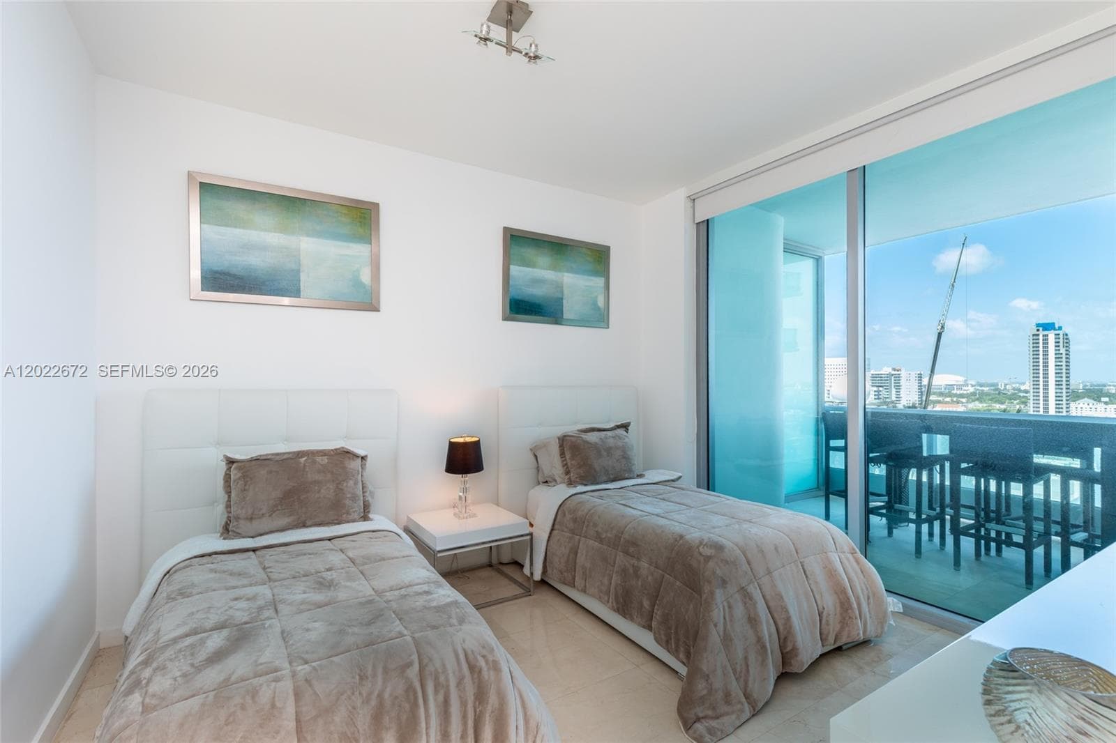 900 Biscayne Blvd # 2002, Miami FL 33132 — 19