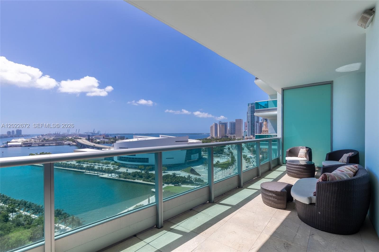 900 Biscayne Blvd # 2002, Miami FL 33132 — 29