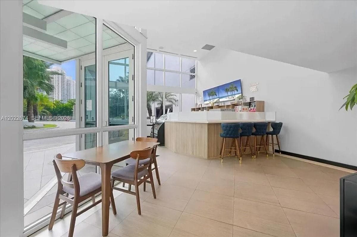 3301 NE 183rd St # 2101, Aventura FL 33160 — 27