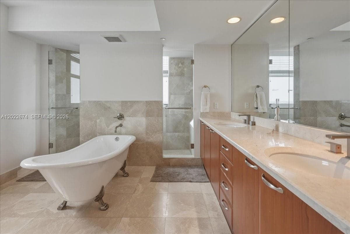 3301 NE 183rd St # 2101, Aventura FL 33160 — 12