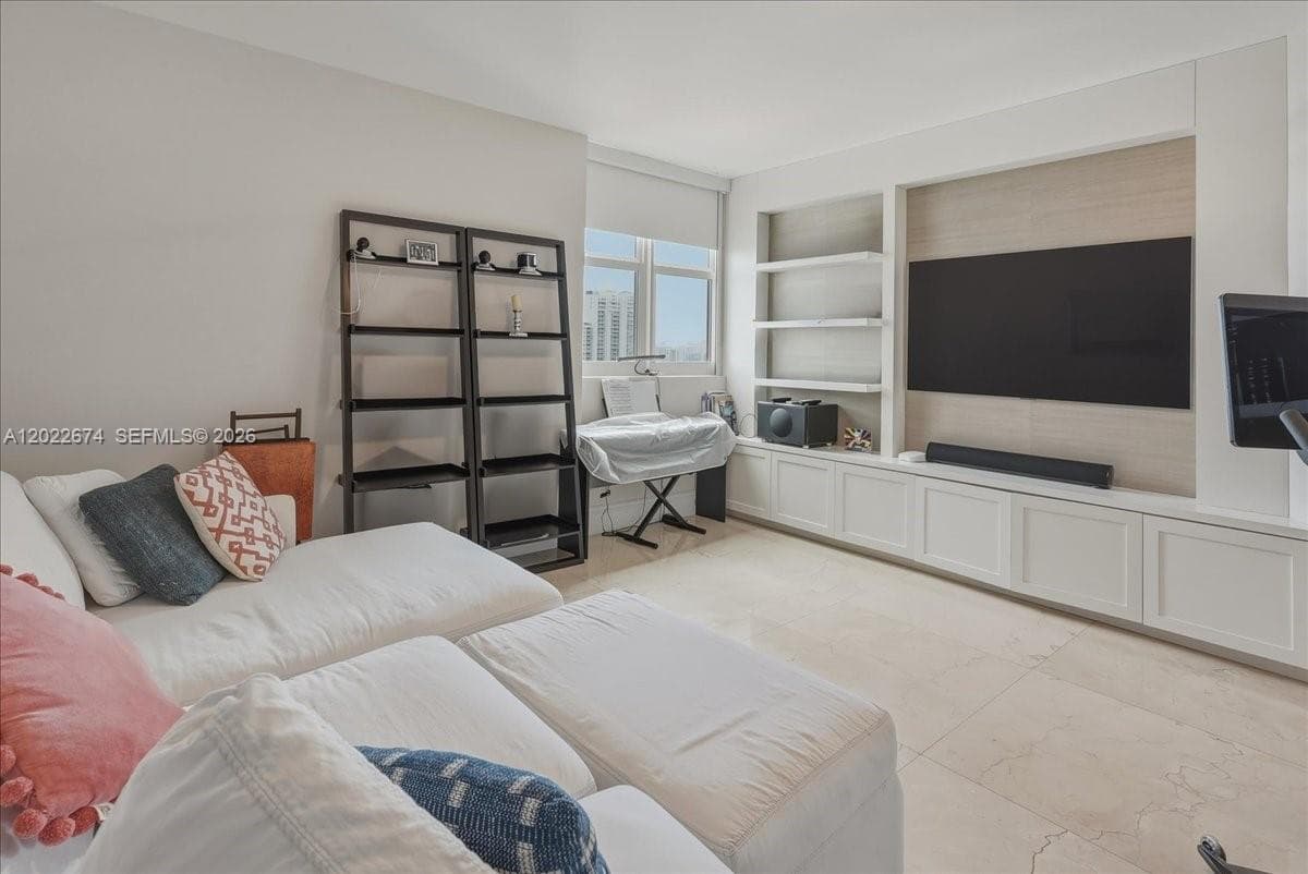 3301 NE 183rd St # 2101, Aventura FL 33160 — 9
