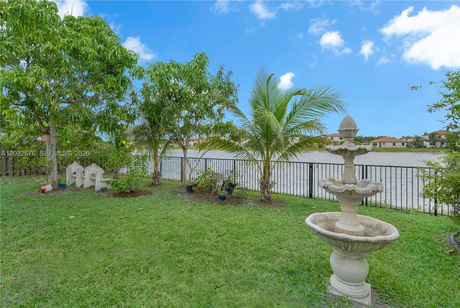 2484 SE 1st St, Homestead FL 33033 — 28