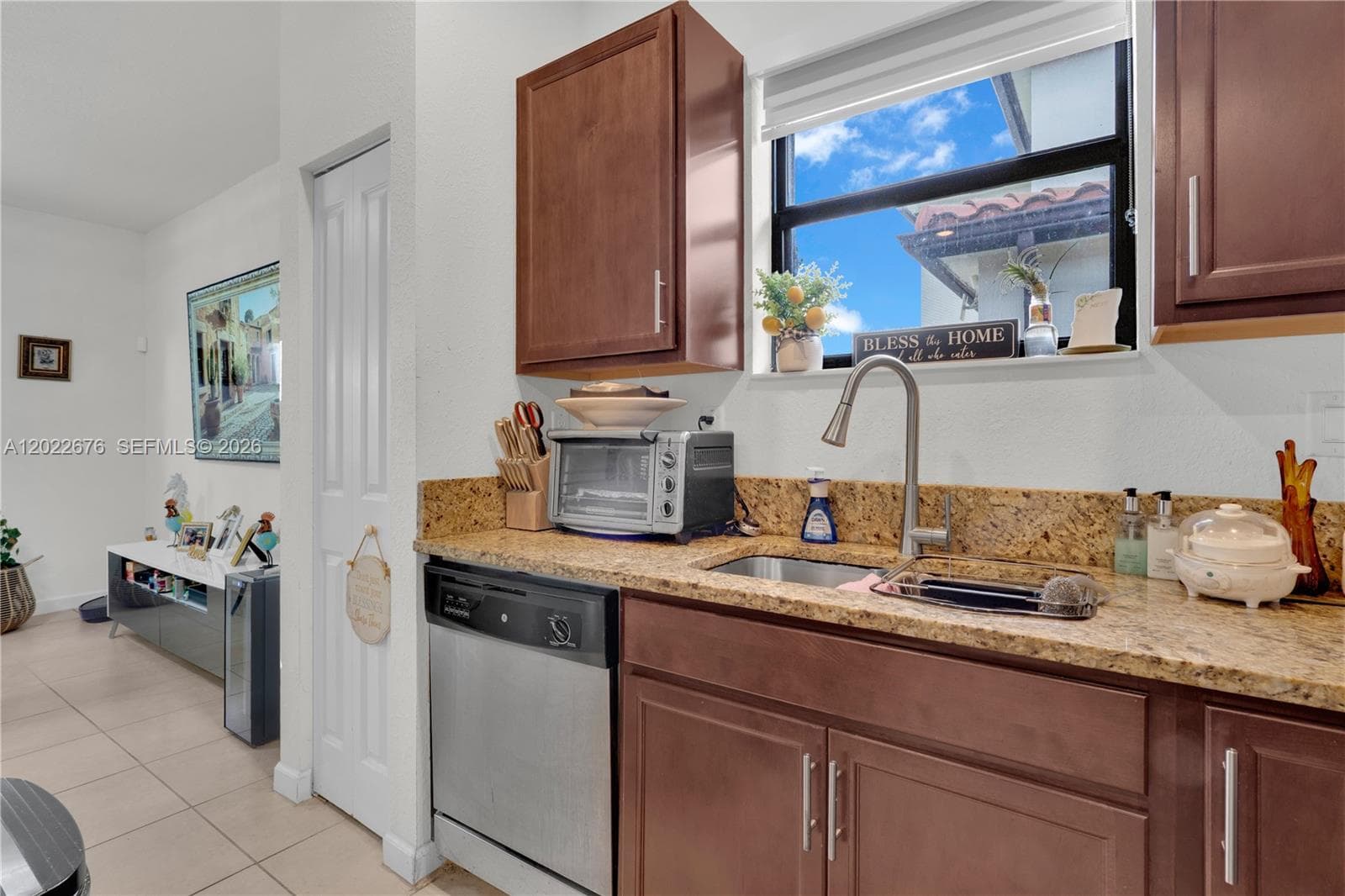 2484 SE 1st St, Homestead FL 33033 — 11