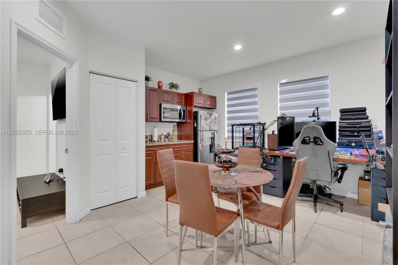 2484 SE 1st St, Homestead FL 33033 — 21