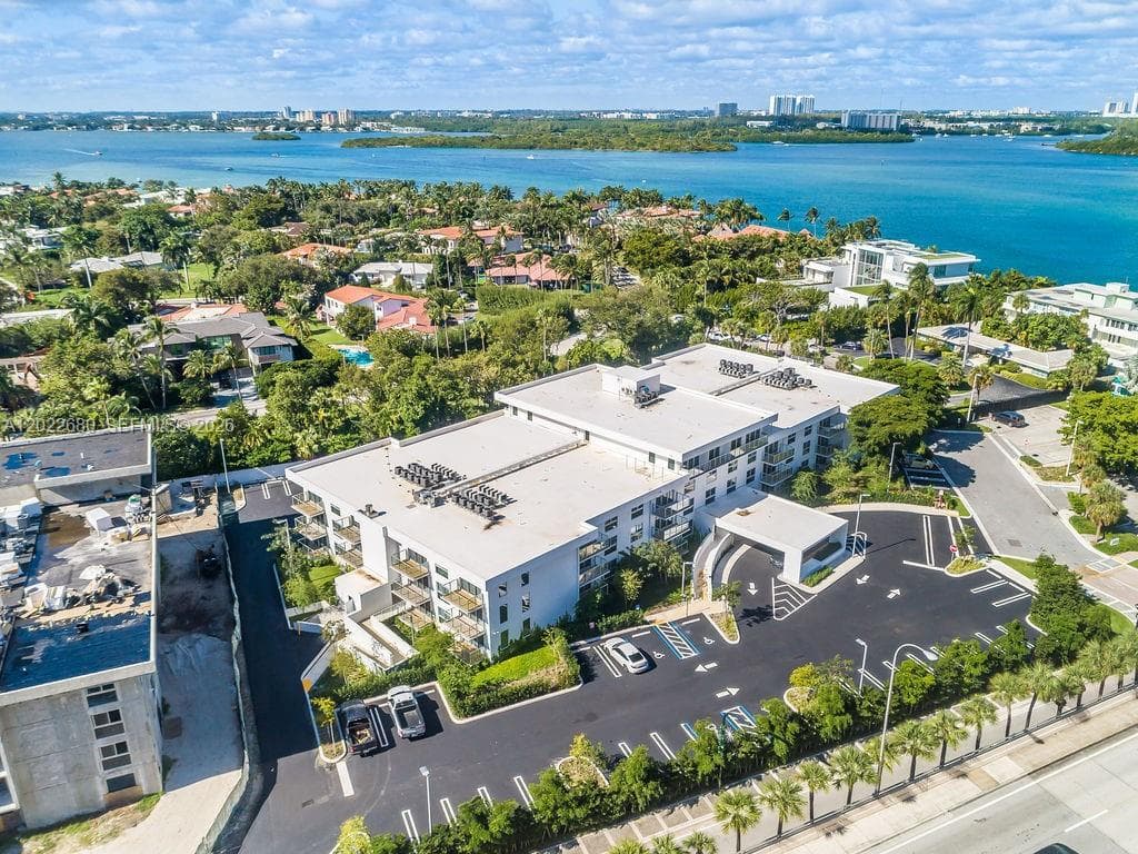 10250 Collins Avenue # 307, Bal Harbour FL 33154 — 2