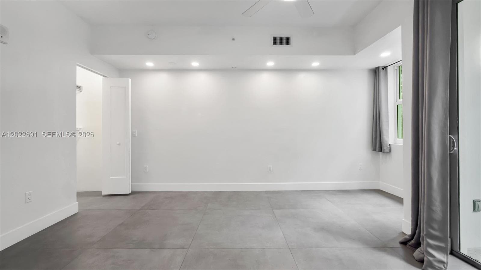 1536 NW 15th Ave # 103, Miami FL 33125 — 22