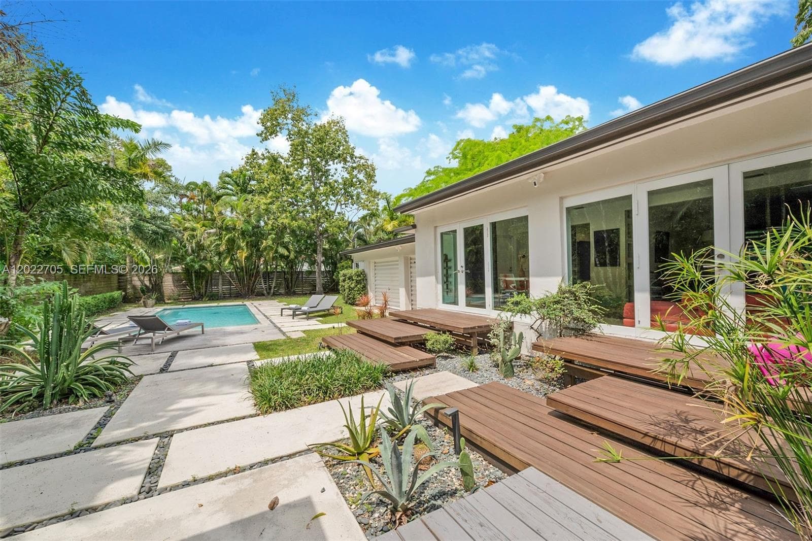 5800 SW 50th Ter # 5800, Miami FL 33155 — 2