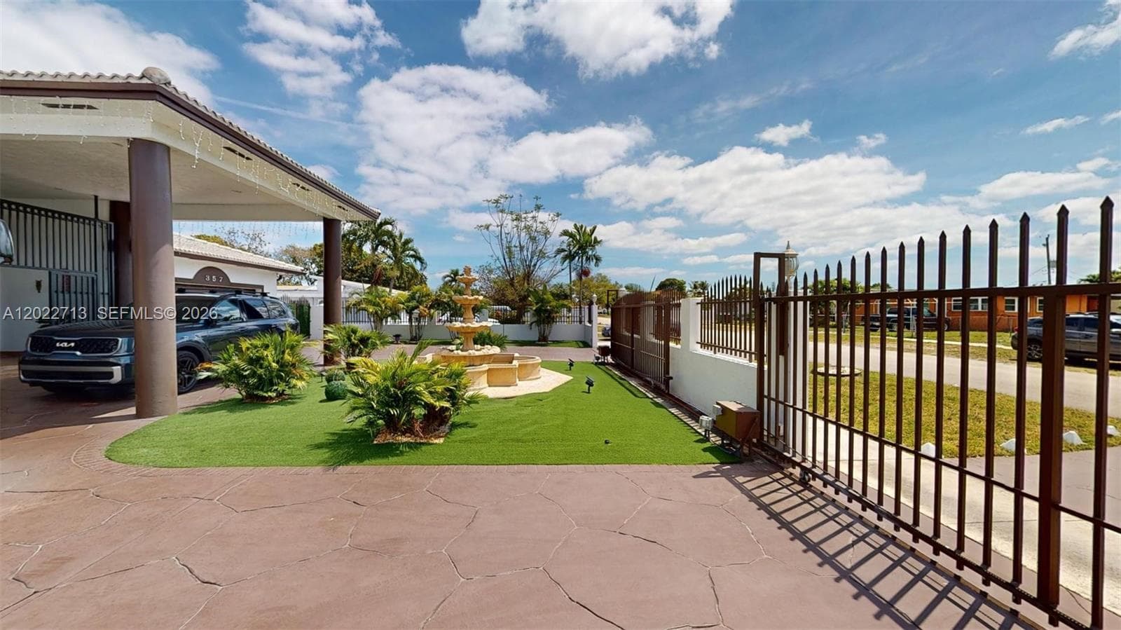 357 W 44th St, Hialeah FL 33012 — 3