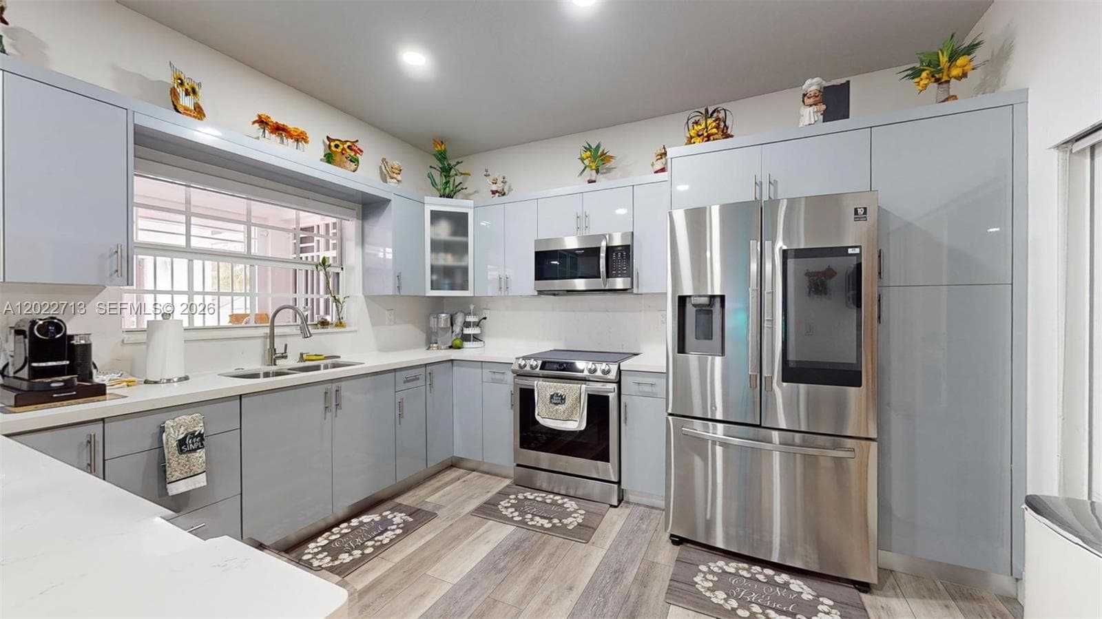 357 W 44th St, Hialeah FL 33012 — 24
