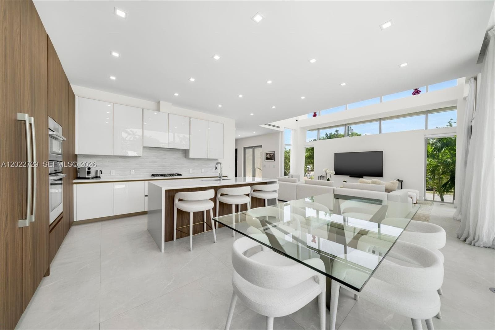 1201 W 47th St, Miami Beach FL 33140 — 12
