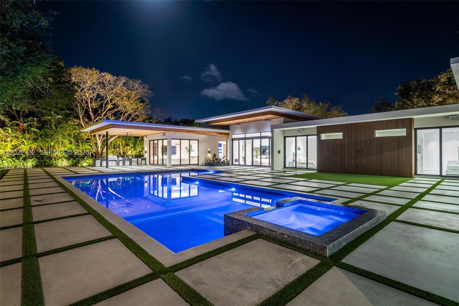 7825 SW 128th St, Pinecrest FL 33156 — 79