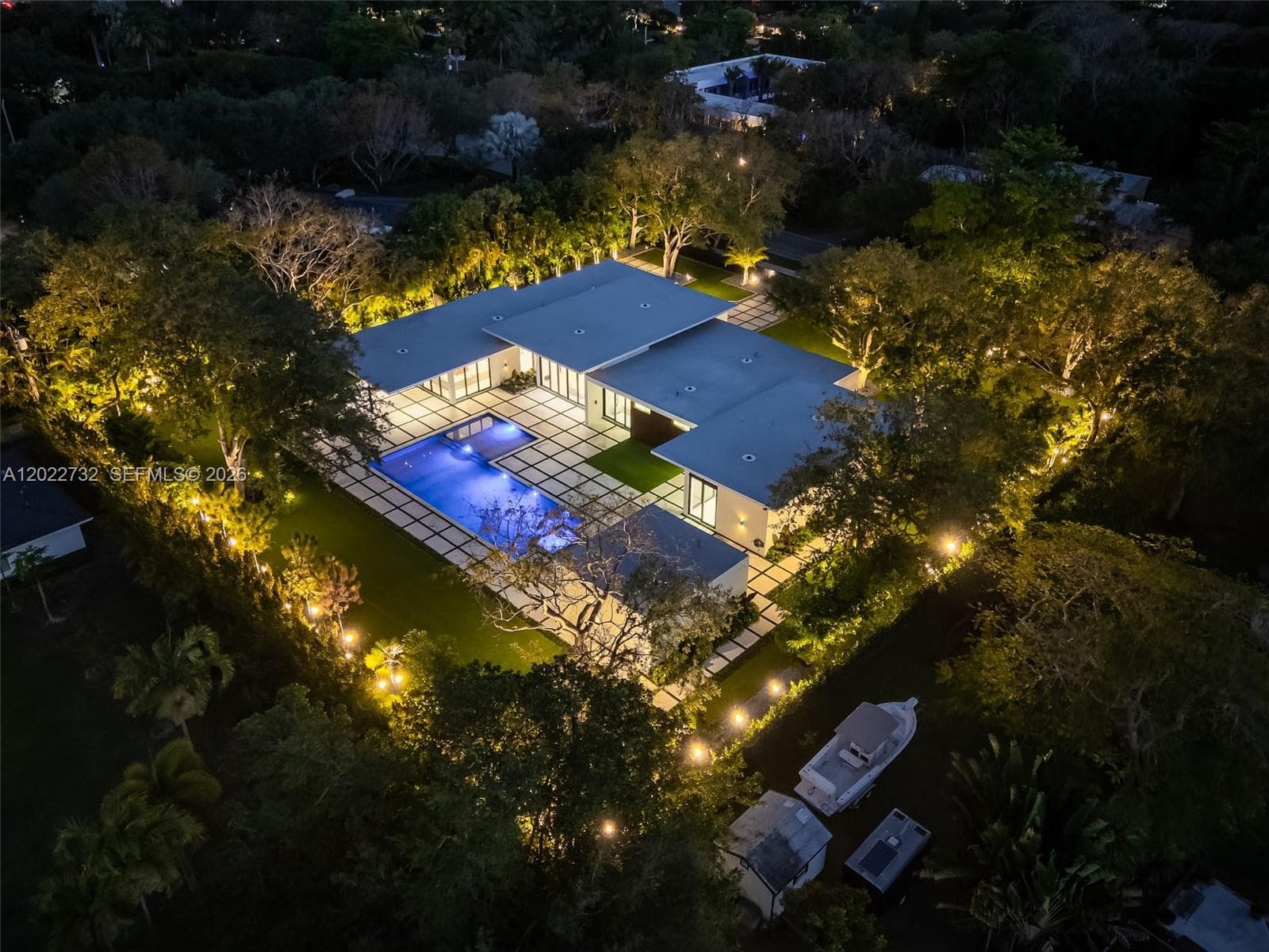 7825 SW 128th St, Pinecrest FL 33156 — 86